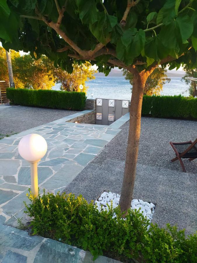 Enigma Boutique Votsalo * Marmari (Evia)